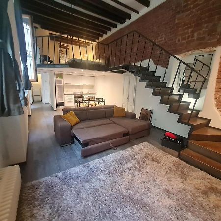Isola - Ugo Bassi Charme Loft Milan Exterior photo