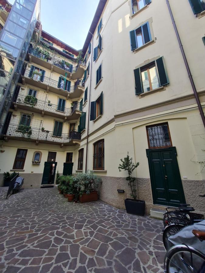 Isola - Ugo Bassi Charme Loft Milan Exterior photo